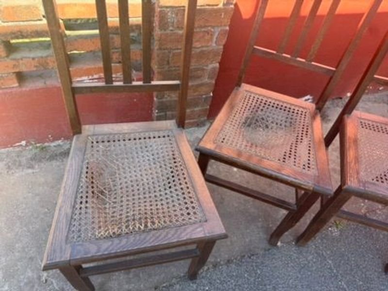 Sillas de Madera con Almohadones y Esterillado - imagen 8