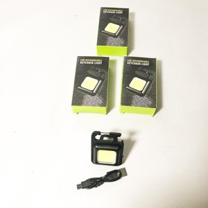 Tres Linternas Recargables COB con Mosquetón y Cable USB - imagen 1
