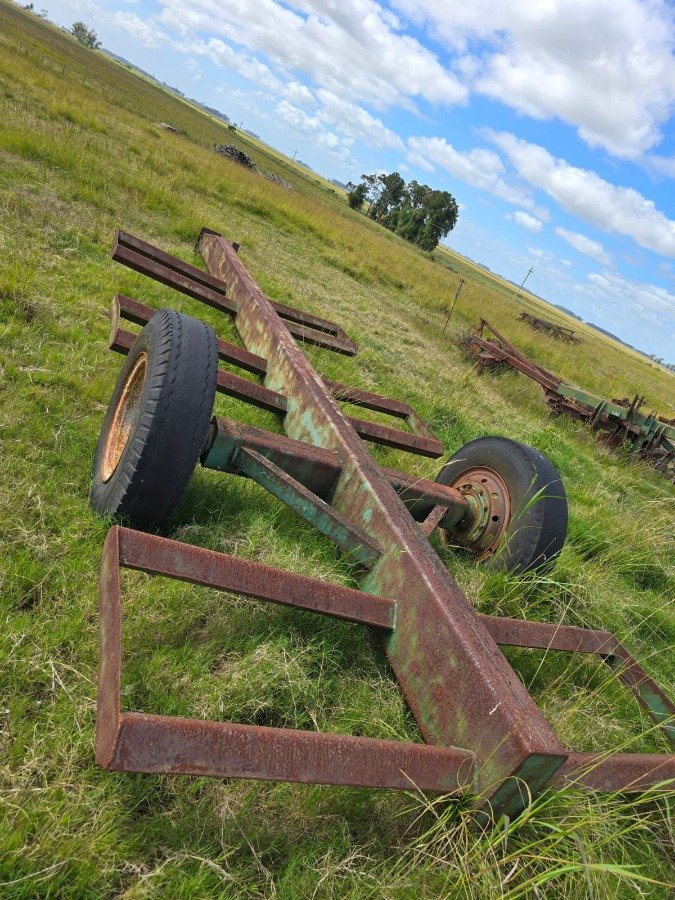 Item 16878 - Image 2