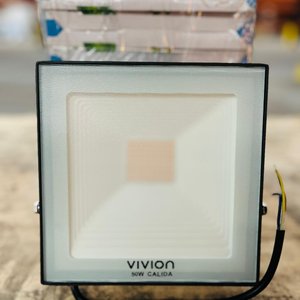 Focos LED VIVION Luz Cálida 50W (Pack x9) - imagen 2