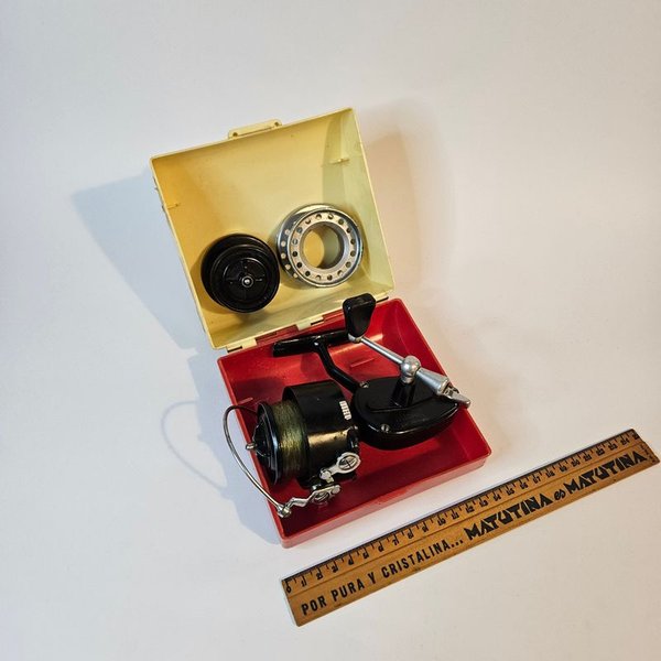 Reel Mitchell Automático Antiguo en su Caja - imagen 1