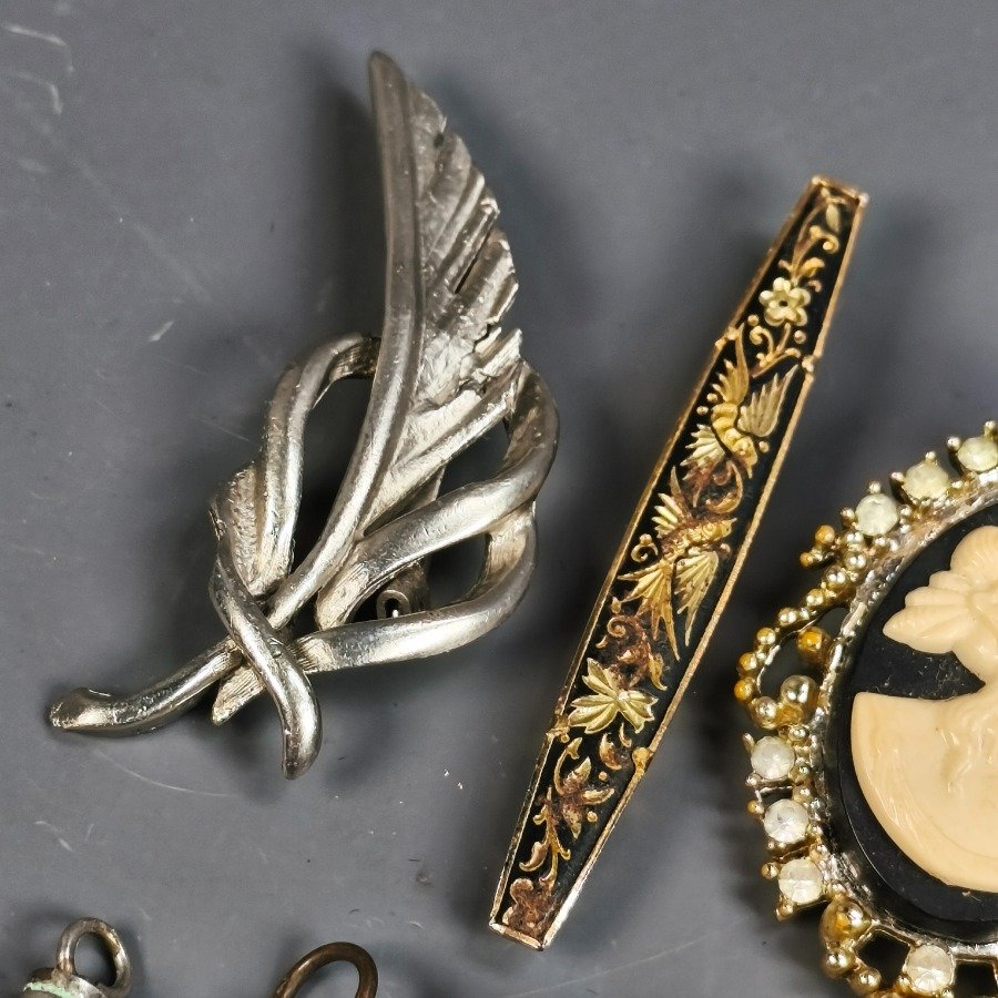 Item 16423 - Image 7