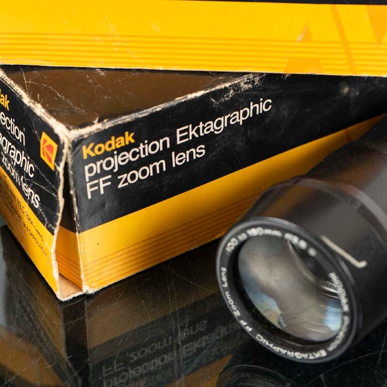Proyector Kodak FF Zoom y convertidor de tele - imagen 2