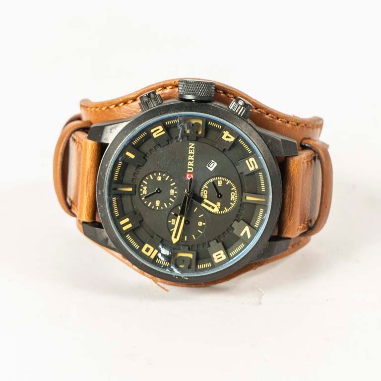 Lote anterior: Reloj Curren en buen estado