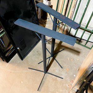 Par de Caballetes Metálicos y de Madera - imagen 3