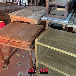 Mesas Auxiliares de Madera para Restaurar - imagen 4