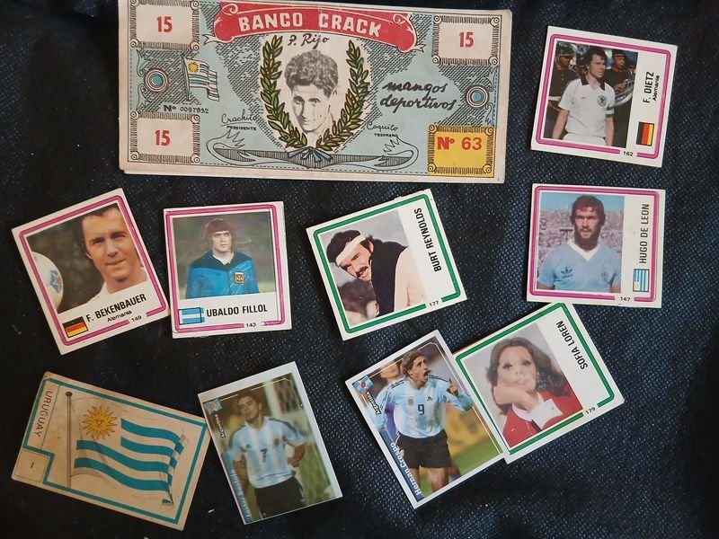 Lote de Figuritas de Fútbol, Cine y Billetón Promocional "Banco Crack"