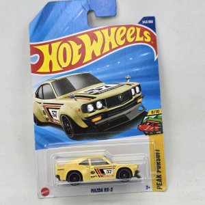 Lote siguiente: Hot Wheels Mazda RX-3 Amarillo Escala 1:64