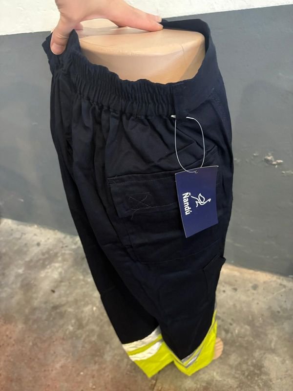 Pantalón de alta visibilidad Ñandú Talle 5 - imagen 3