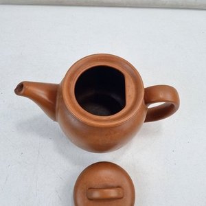 Tetera de Barro Terracota con Tapa - Diseño Rústico - imagen 3