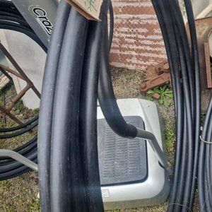 Lote siguiente: 20 Metros de Plastiducto Negro de 1 Pulgada