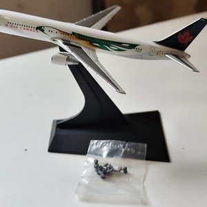 Lote siguiente: Maqueta Avión Boeing 767-38F Air Canada Escala 1/400 Herpa