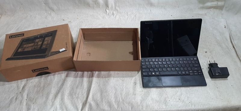 Lote anterior: Lenovo Netbook 10" Touch con Cargador y Cable