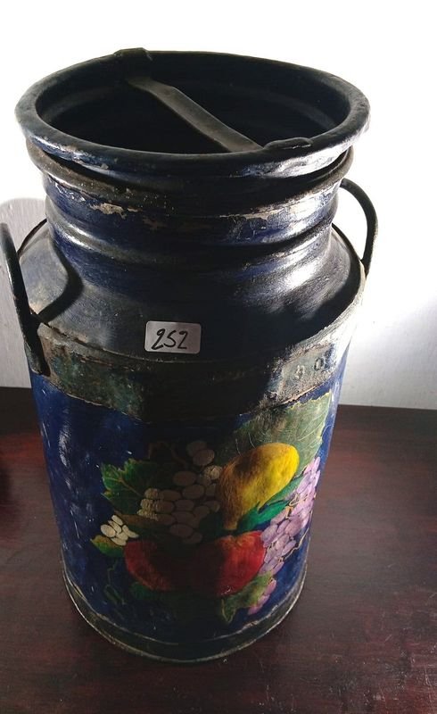 Item 851771 - Image 1