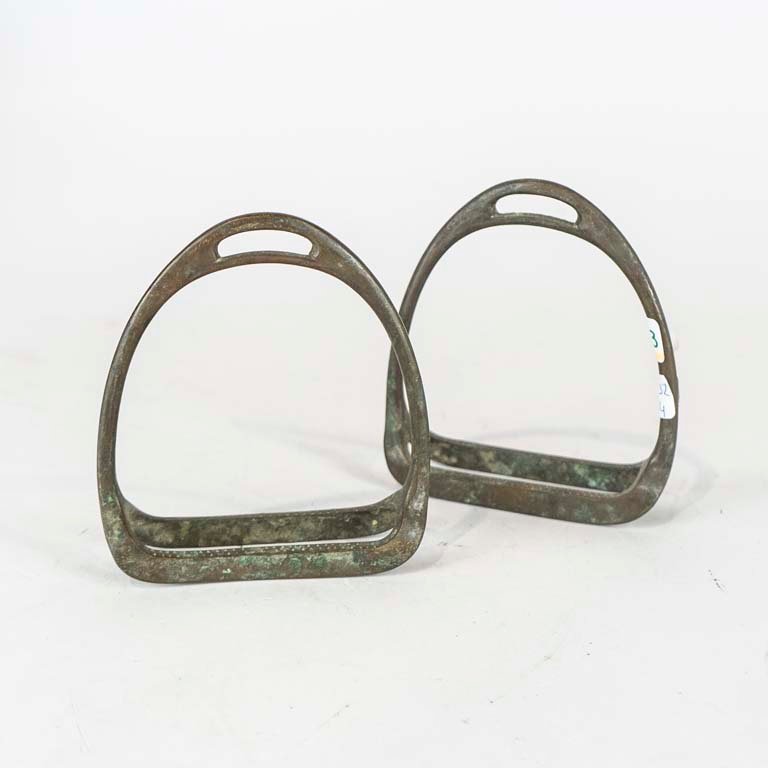 Item 2110623 - Image 0