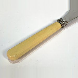 Juego de Cubiertos para Servir con Tenedor Trinchante y Cuchillo, Mangos Blancos - imagen 4