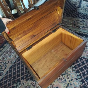 Baúl Cofre Antiguo de Madera Estilo Rústico - imagen 3