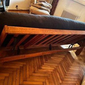 Sillón de Madera de Tres Cuerpos con Almohadones - imagen 2