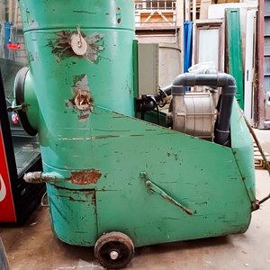 Bomba Centrífuga Industrial Verde con Ruedas - imagen 1