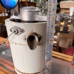 Antigua Máquina de Helados a Manivela "KitchenAid" con Tacho de Madera - imagen 8