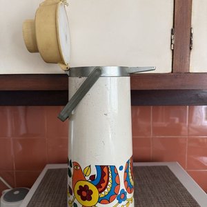 Termo de Vidrio Vintage con Diseño de Aves y Flores - Capacidad 2 Litros - imagen 4