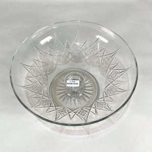 Plato Elevado de Cristal Tallado con Diseño Geométrico - 23 cm - imagen 3