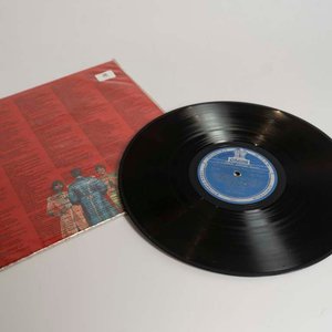 Vinilo LP The Beatles Sgt. Pepper's Lonely Hearts Club Band - Edición Uruguay - imagen 2