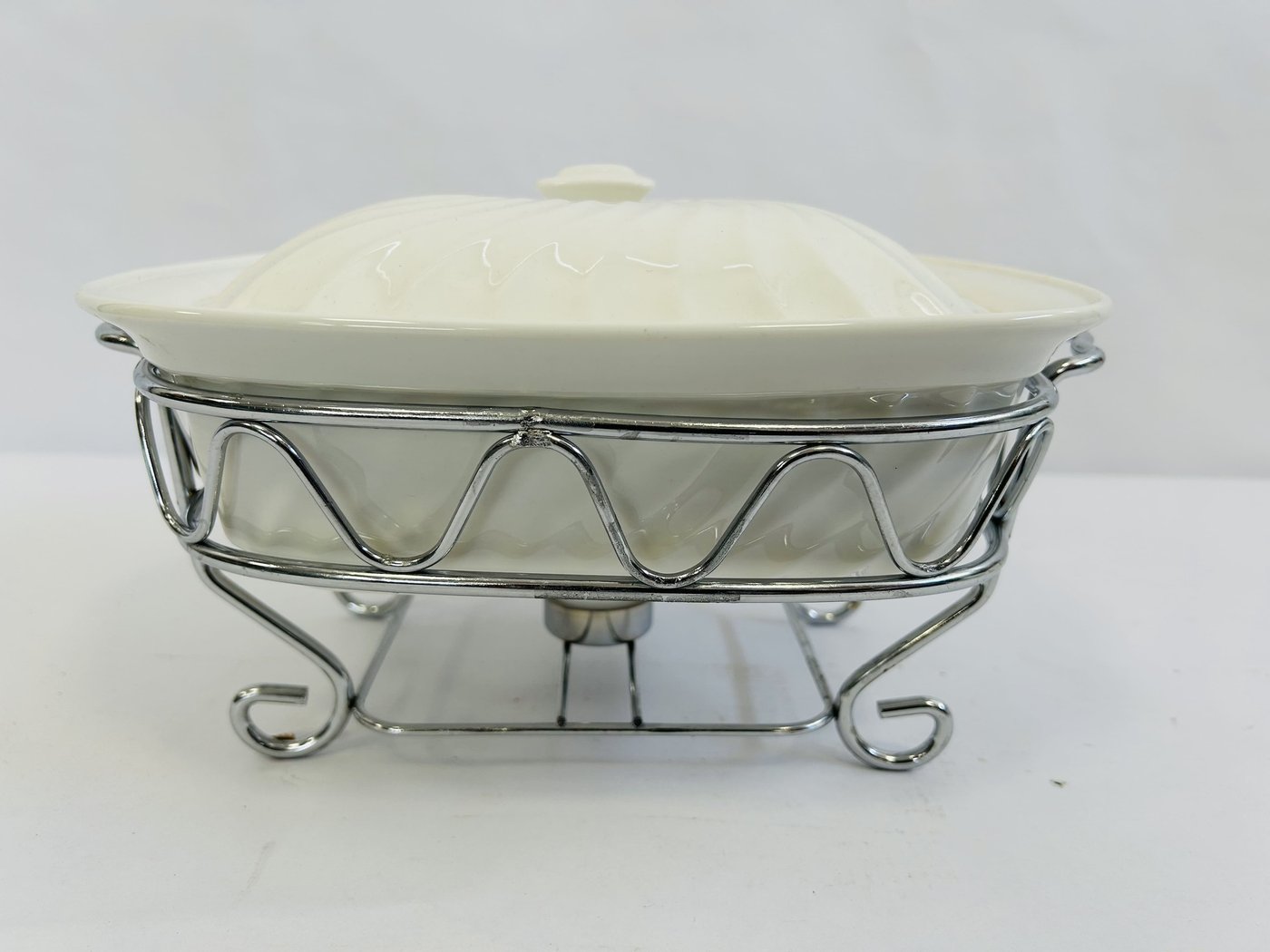 Richaud Loza con Tapa y Base Cromada