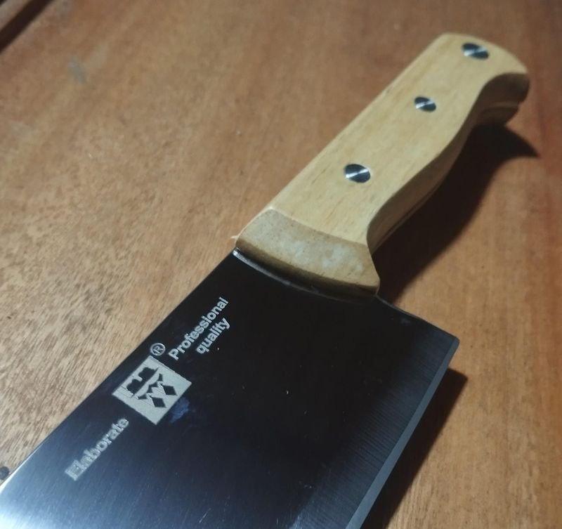 Cuchillo de cocina Hachon pesado con hoja de 20 cm y ancho de 5 cm - imagen 2