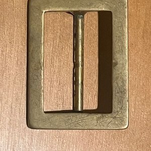 Lote anterior: Hebilla Rectangular de Bronce Antigua