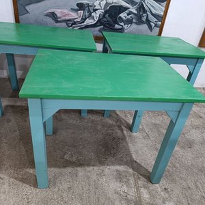 Lote siguiente: Mesas de Madera Maciza para Bar o Cocina - Verde y Celeste