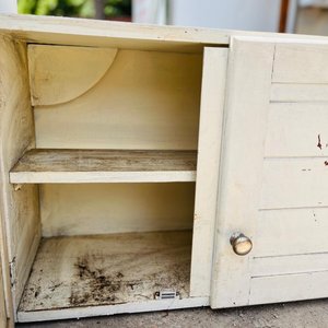 Muebles Aéreos Blancos con 5 Puertas - imagen 2