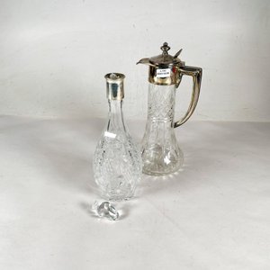 Lote anterior: Jarra y Botellón de Cristal Tallado con Tapa
