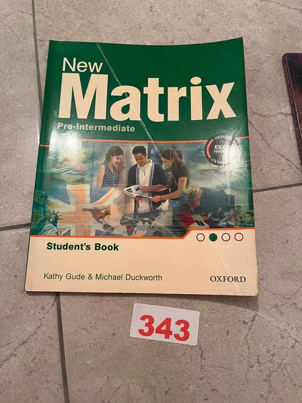 Libro New Matrix Pre-Intermediate Student's Book - Inglés Secundario
