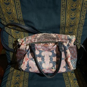 Cartera de Hombro con Estampado Floral y Paisaje - imagen 2