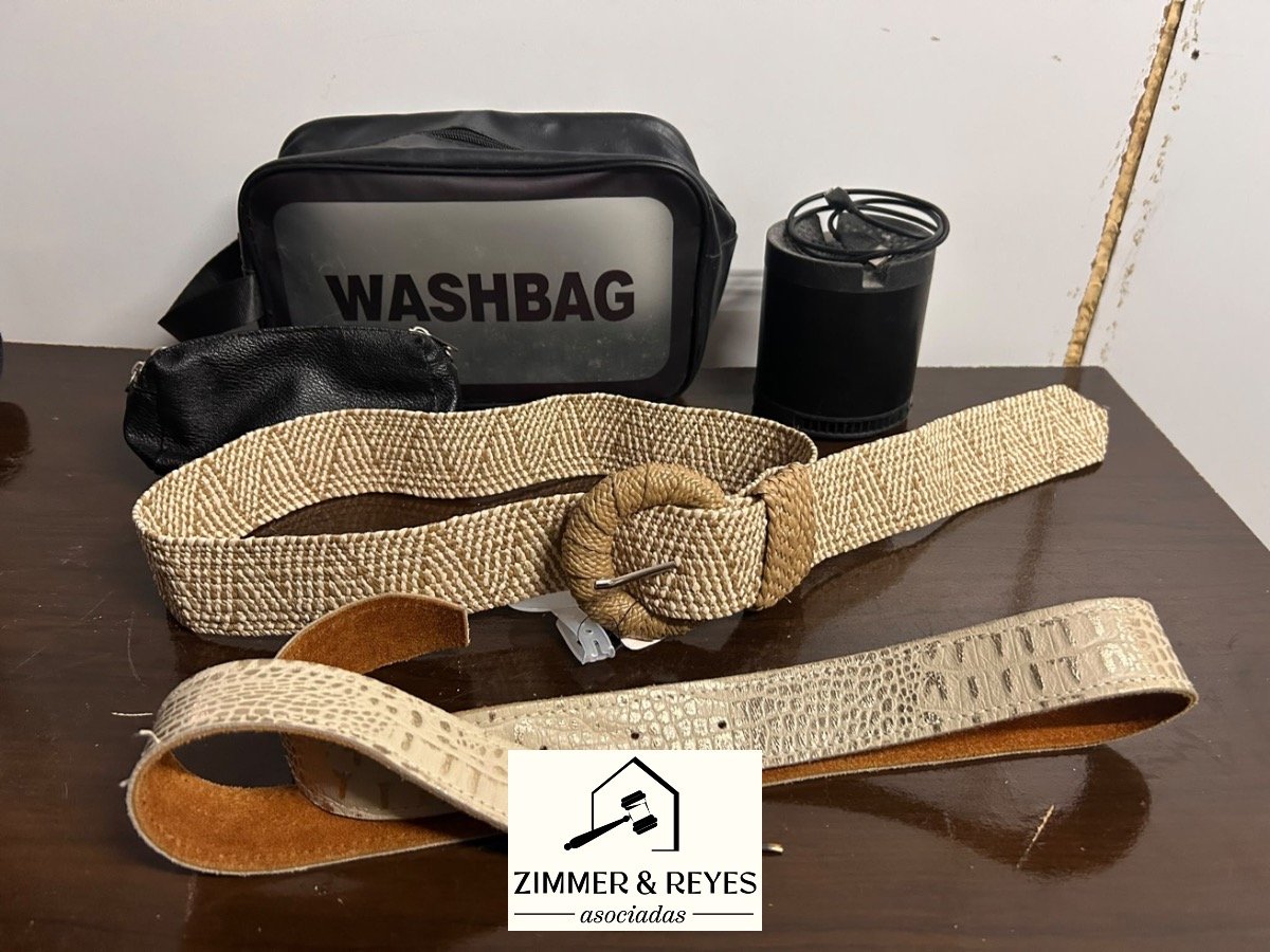 Cinto de Cuero, Cinto Tejido y Neceser "Washbag"
