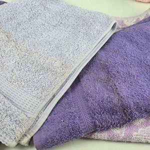 Lote de Toallas 100% Algodón con Manchas - Variedad de Colores - imagen 2