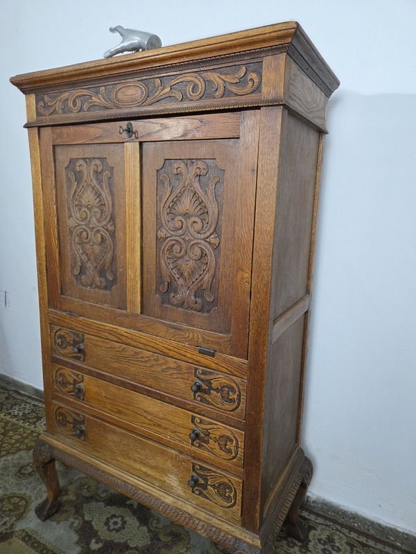 Aparador en roble estilo Reina Ana. - Muebles antiguos de alta calidad - imagen 9