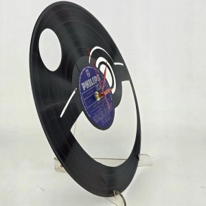 Reloj de Vinilo "Pokebola" con Agujas Rojas - imagen 4