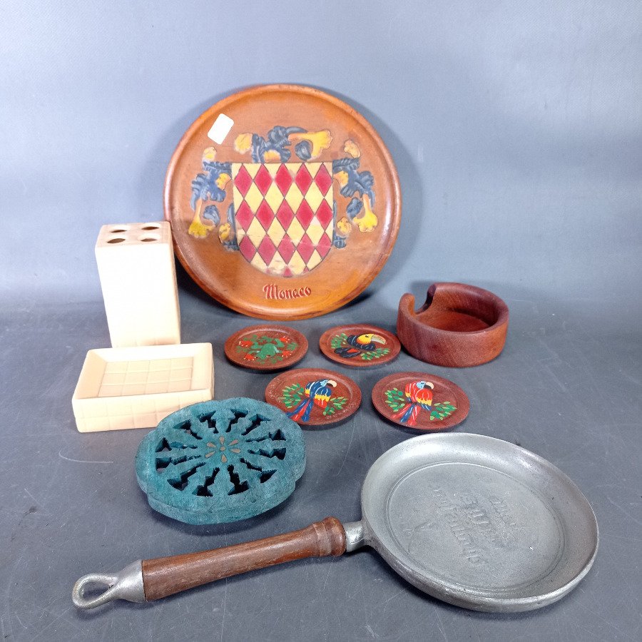 Lote de 6 piezas decorativas: Plato Monaco, apoya vasos, jabonera y más