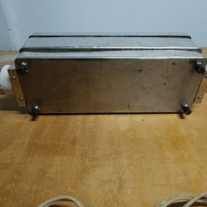 Esterilizador Eléctrico Vintage de Metal - imagen 8