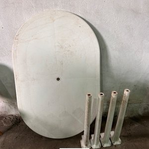 Mesa Ovalada Blanca para Patio - imagen 2