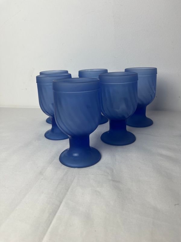 Copas de cristal azul - imagen 3
