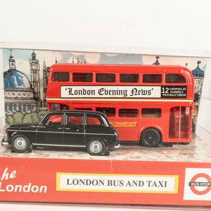Omnibus y taxi inglés colección City - imagen 2
