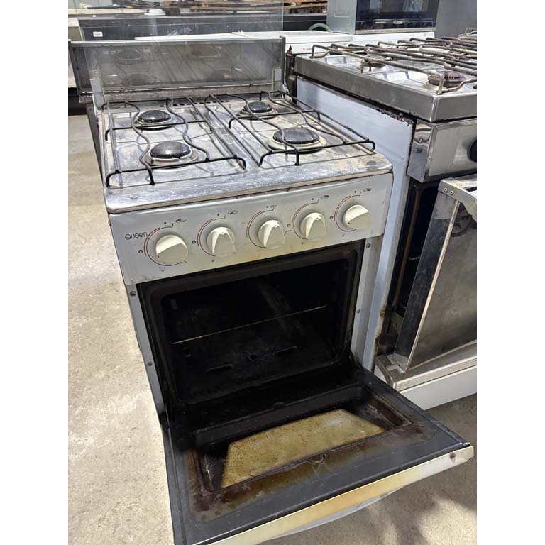 Cocina a gas marca Queen con cuatro hornallas - imagen 2