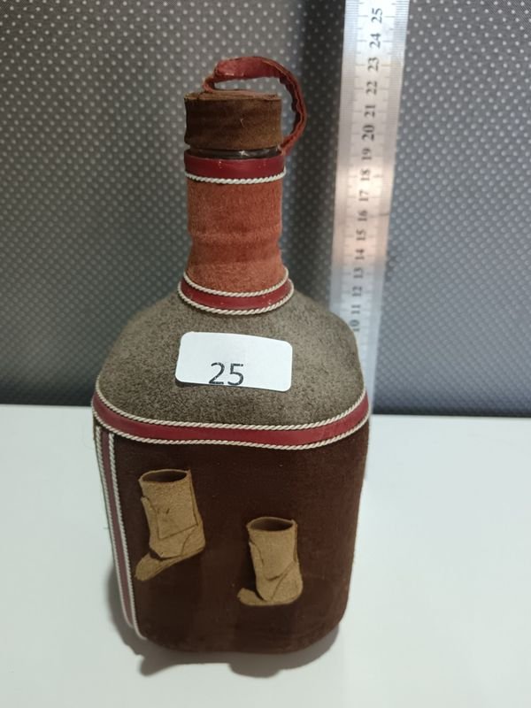 Item 879890 - Image 1