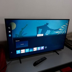 Smart TV Samsung 43" 4K Ultra HD Modelo UN43DU7000 - imagen 4