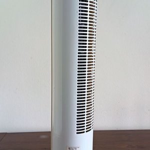 Ventilador de Torre Vertical Soler & Palau Prestige T28T Blanco y Beige - imagen 2
