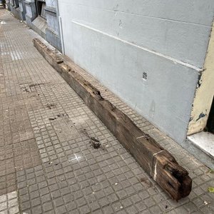 Viga de Madera Dura Antigua de 6.20 Metros - imagen 2