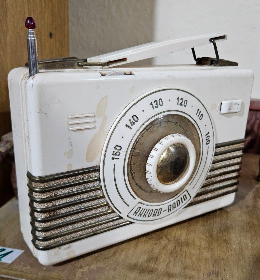 Radio Antigua de Colección "Akkord-Radio" - Década de 1950
